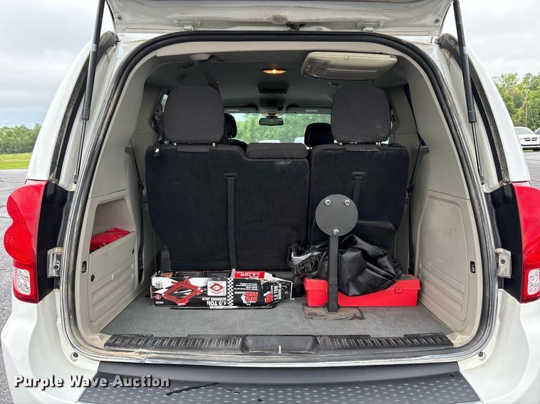 image for item DY0624 2018 Dodge Grand Caravan handicap accessible van