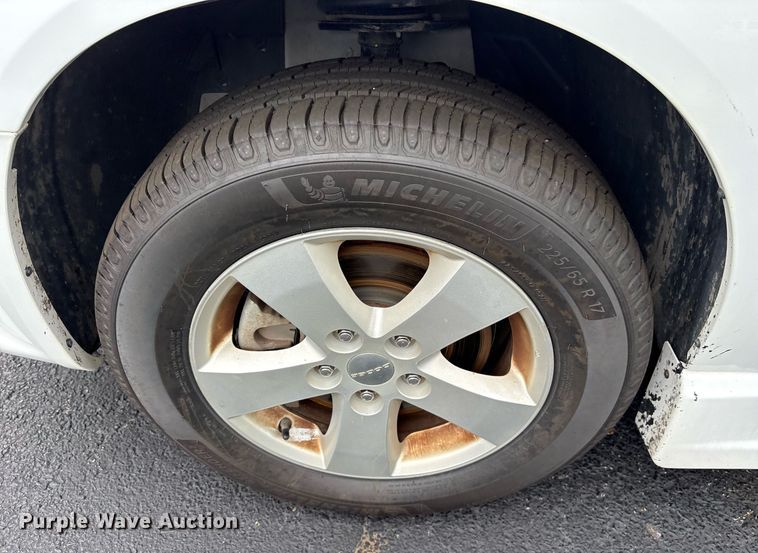 image for item DY0624 2018 Dodge Grand Caravan handicap accessible van