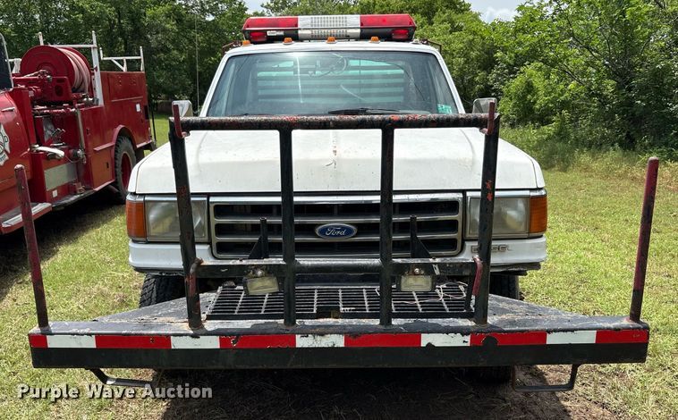 image for item DY2532 1990 Ford F350 Lariat brush fire truck