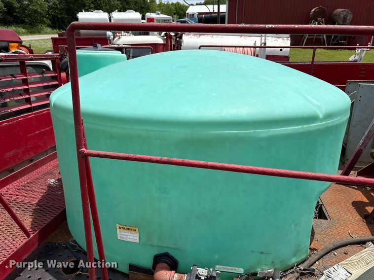 image for item DY2532 1990 Ford F350 Lariat brush fire truck