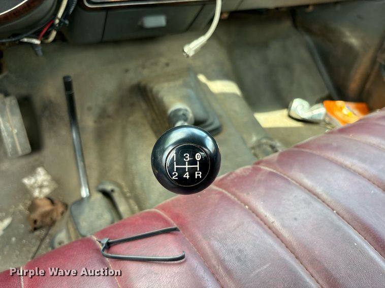 image for item DY2532 1990 Ford F350 Lariat brush fire truck