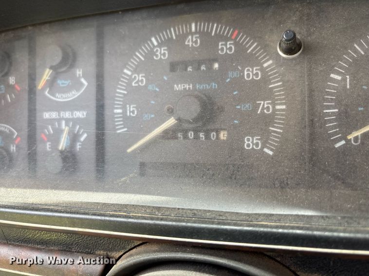 image for item DY2532 1990 Ford F350 Lariat brush fire truck