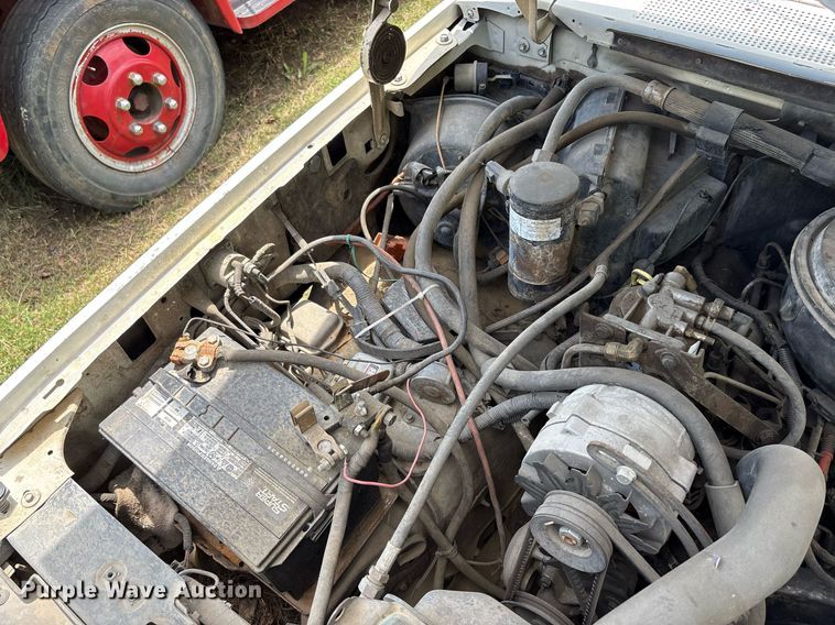 image for item DY2532 1990 Ford F350 Lariat brush fire truck