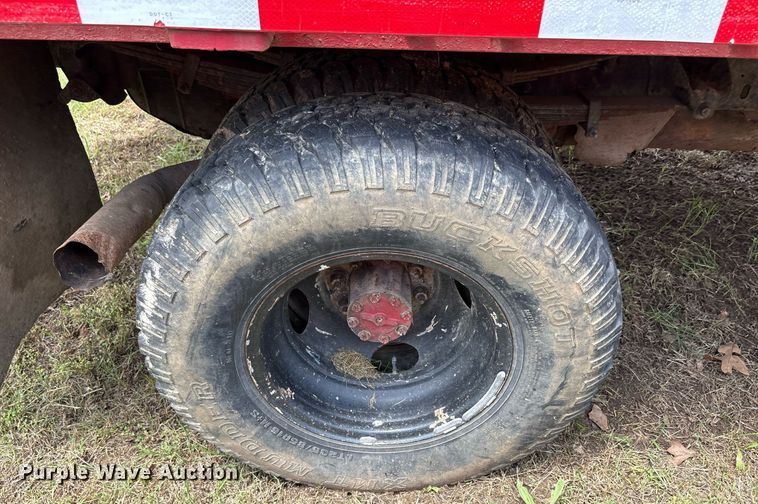 image for item DY2532 1990 Ford F350 Lariat brush fire truck