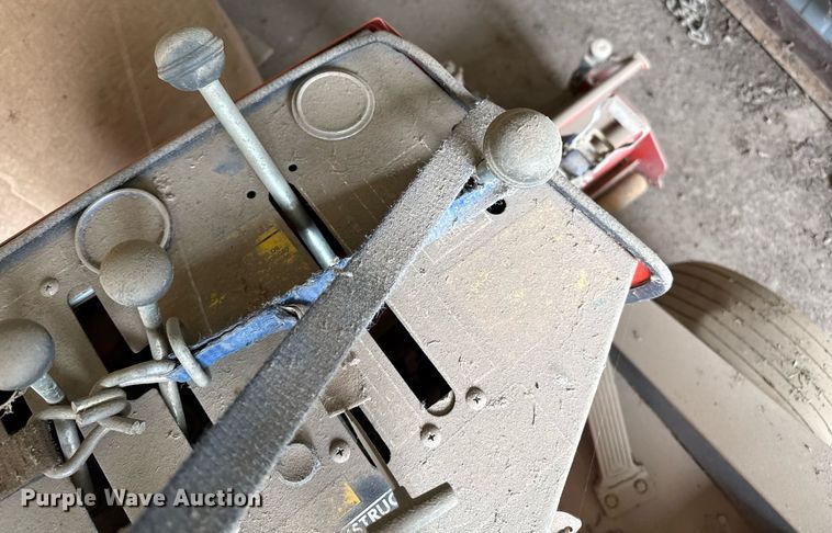 image for item DZ8494 Jacobsen reel mower