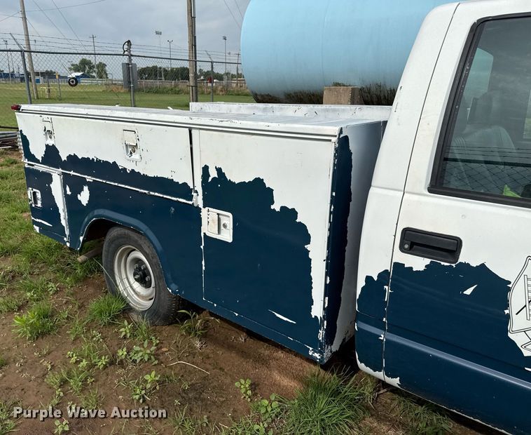 image for item DZ8501 1997 Chevrolet C1500 utility bed pickup truck