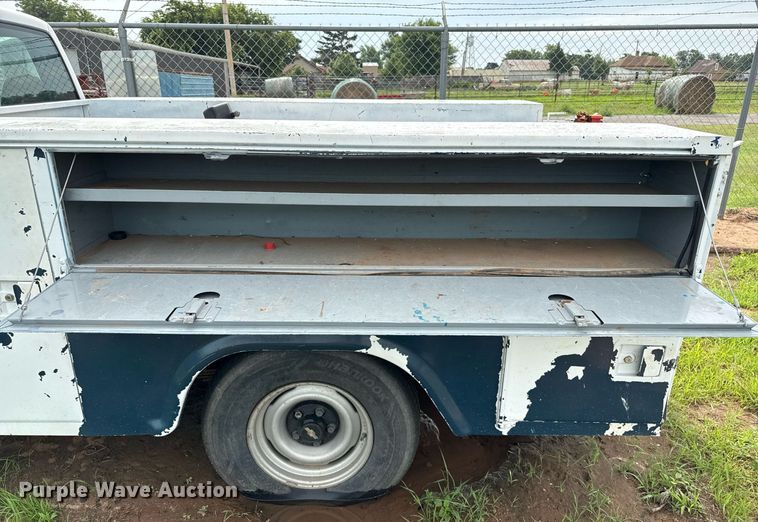 image for item DZ8501 1997 Chevrolet C1500 utility bed pickup truck