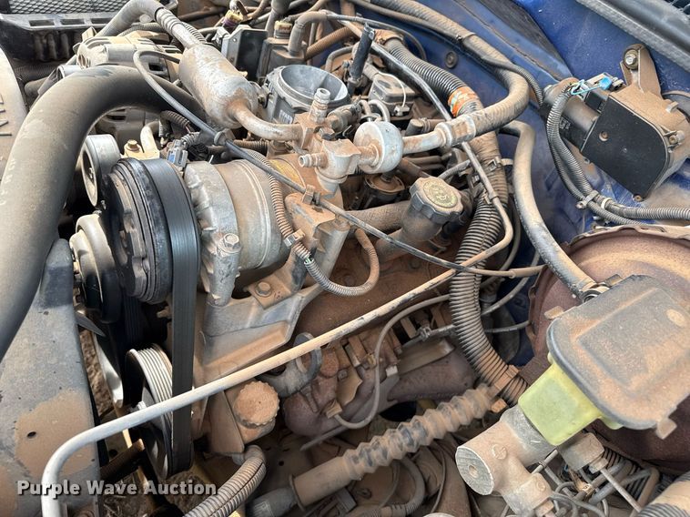 image for item DZ8501 1997 Chevrolet C1500 utility bed pickup truck