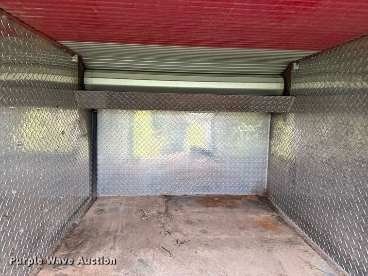 image for item DZ8502 2002 Ford F350 rescue vehicle