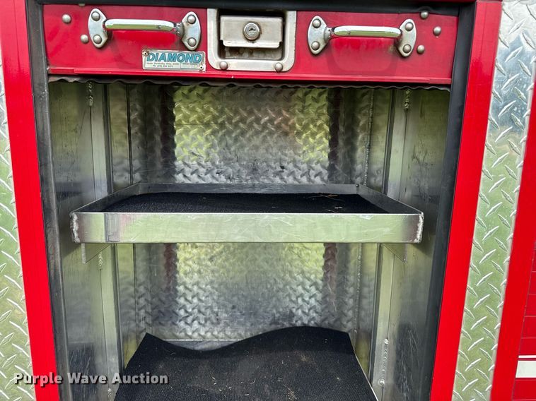 image for item DZ8502 2002 Ford F350 rescue vehicle