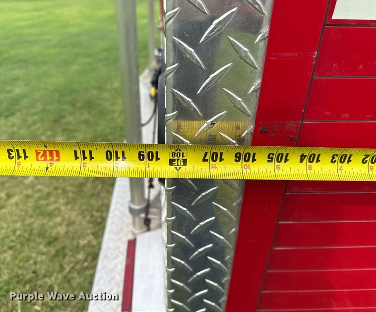 image for item DZ8502 2002 Ford F350 rescue vehicle