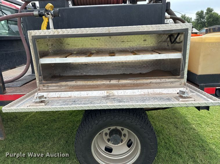 image for item DZ8503 2007 Ford F350 Super Duty XL brush fire truck