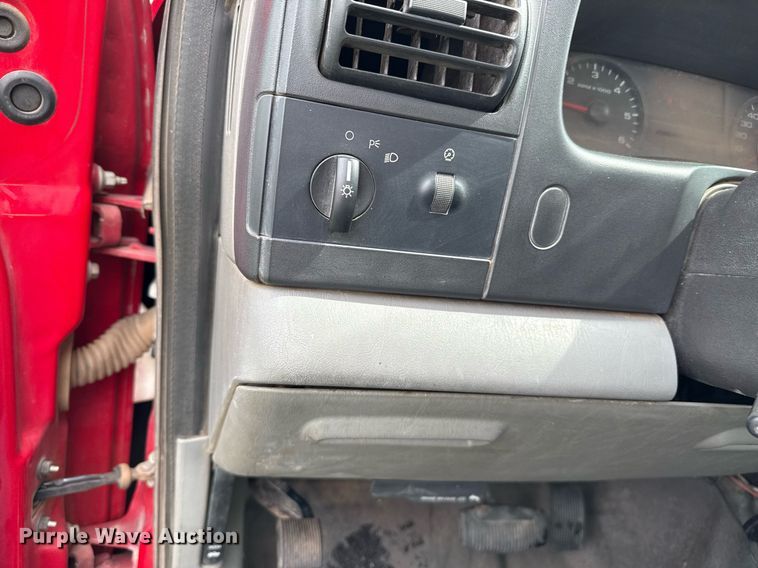 image for item DZ8503 2007 Ford F350 Super Duty XL brush fire truck