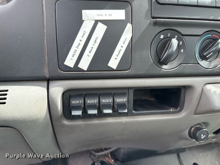 image for item DZ8503 2007 Ford F350 Super Duty XL brush fire truck