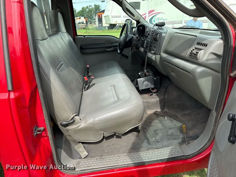 image for item DZ8503 2007 Ford F350 Super Duty XL brush fire truck