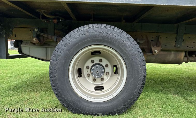 image for item DZ8503 2007 Ford F350 Super Duty XL brush fire truck