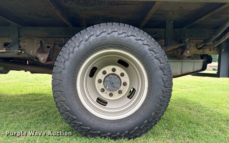 image for item DZ8503 2007 Ford F350 Super Duty XL brush fire truck