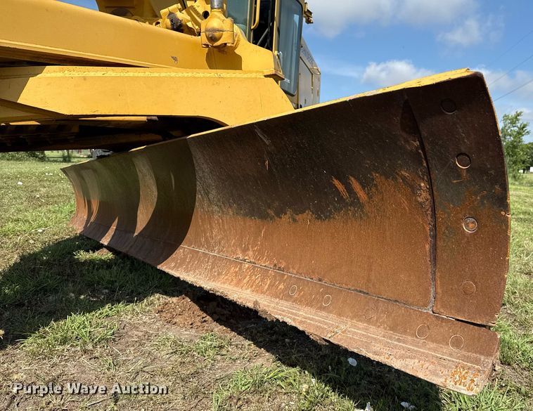 image for item DZ8504 1984 John Deere 770A motor grader