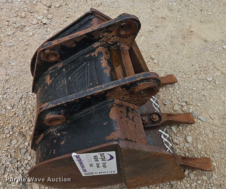 image for item EB8134 JCB excavator bucket