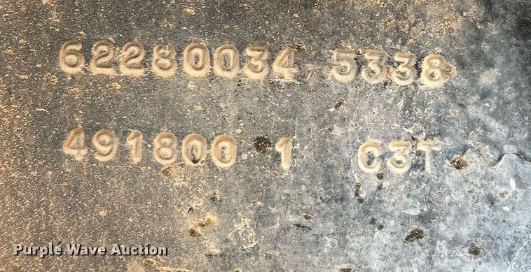 image for item EC1400 1986 International Harvester 1754 oil distributor truck