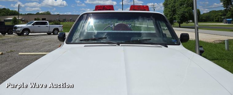 image for item ED2028 1986 Chevrolet D30 brush fire truck