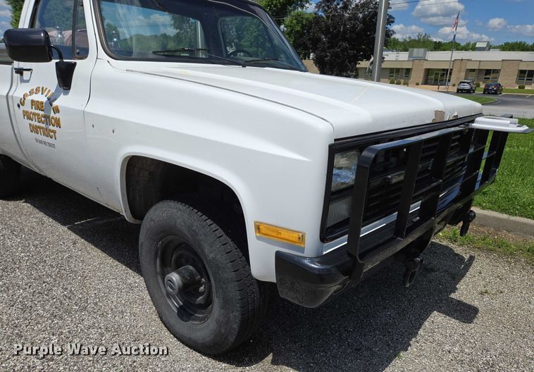 image for item ED2028 1986 Chevrolet D30 brush fire truck