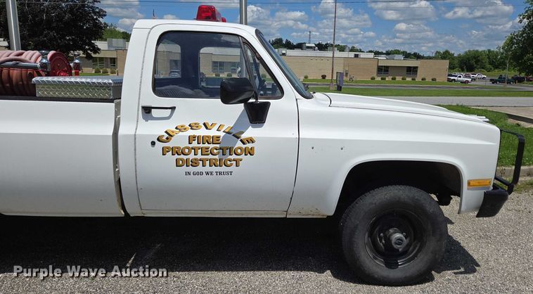 image for item ED2028 1986 Chevrolet D30 brush fire truck