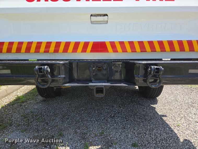 image for item ED2028 1986 Chevrolet D30 brush fire truck