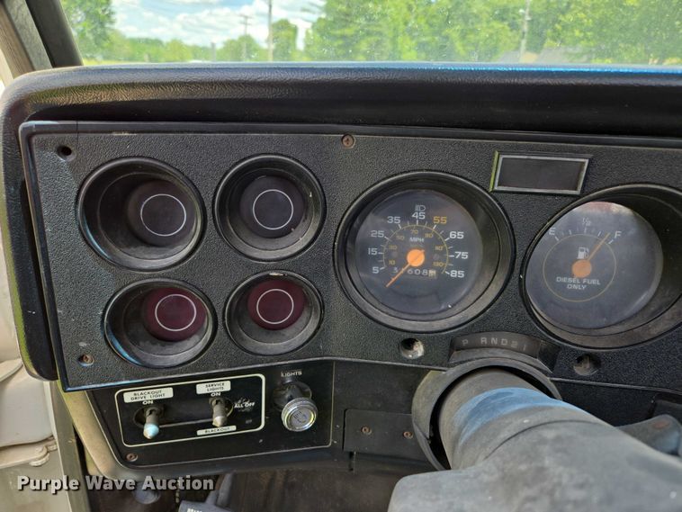 image for item ED2028 1986 Chevrolet D30 brush fire truck