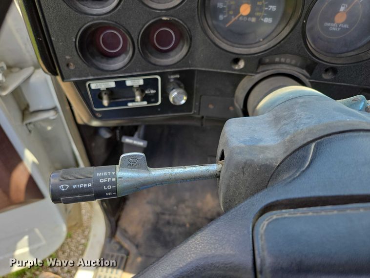 image for item ED2028 1986 Chevrolet D30 brush fire truck