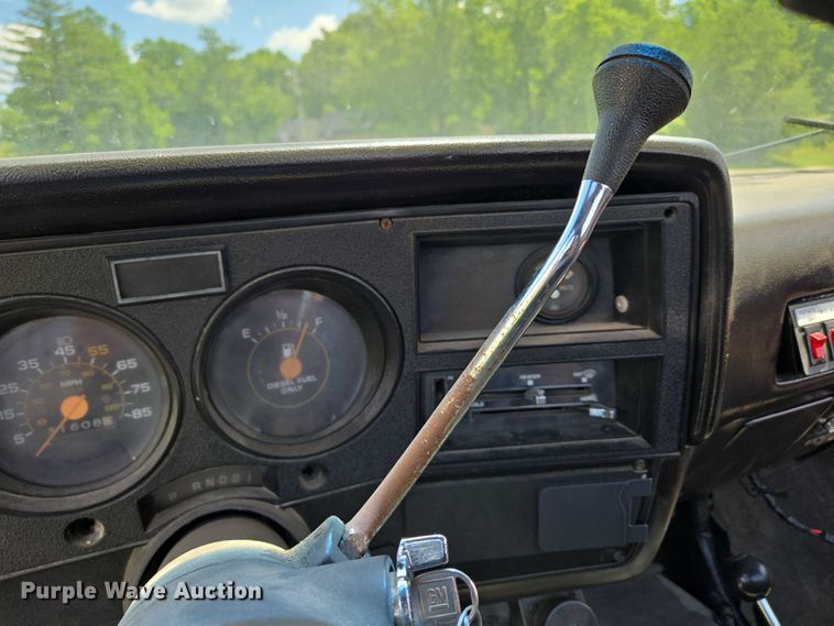 image for item ED2028 1986 Chevrolet D30 brush fire truck