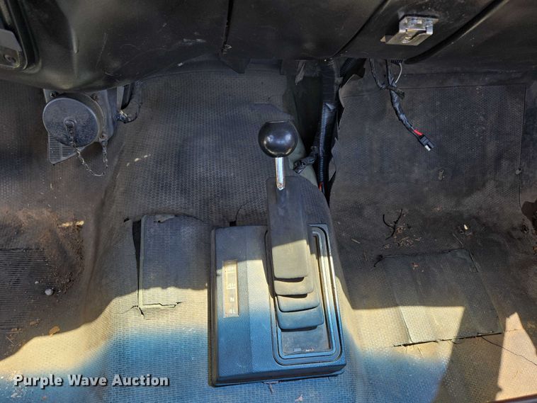 image for item ED2028 1986 Chevrolet D30 brush fire truck