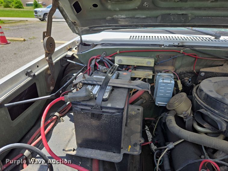 image for item ED2028 1986 Chevrolet D30 brush fire truck