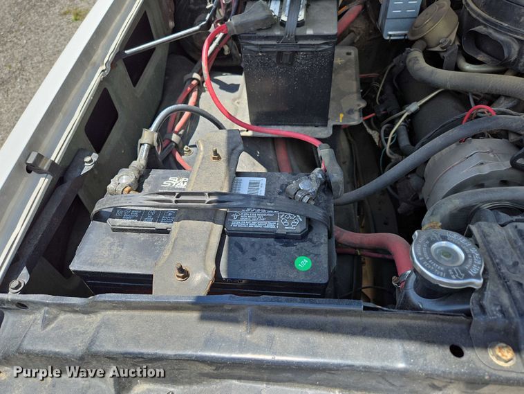 image for item ED2028 1986 Chevrolet D30 brush fire truck