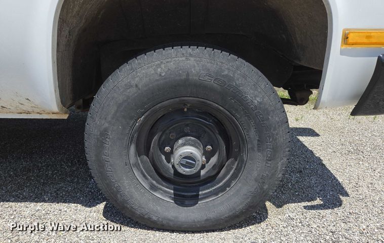 image for item ED2028 1986 Chevrolet D30 brush fire truck