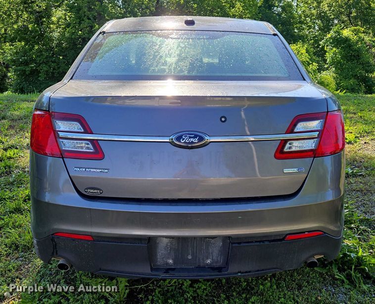 image for item ED2029 2018 Ford Taurus Police Interceptor 