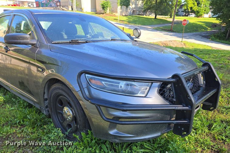 image for item ED2029 2018 Ford Taurus Police Interceptor 