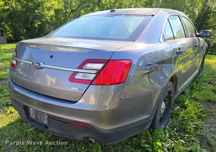 image for item ED2029 2018 Ford Taurus Police Interceptor 