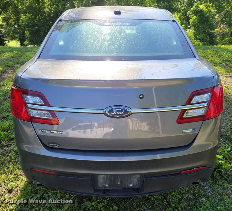 image for item ED2029 2018 Ford Taurus Police Interceptor 
