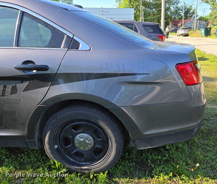 image for item ED2029 2018 Ford Taurus Police Interceptor 