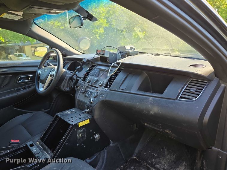 image for item ED2029 2018 Ford Taurus Police Interceptor 