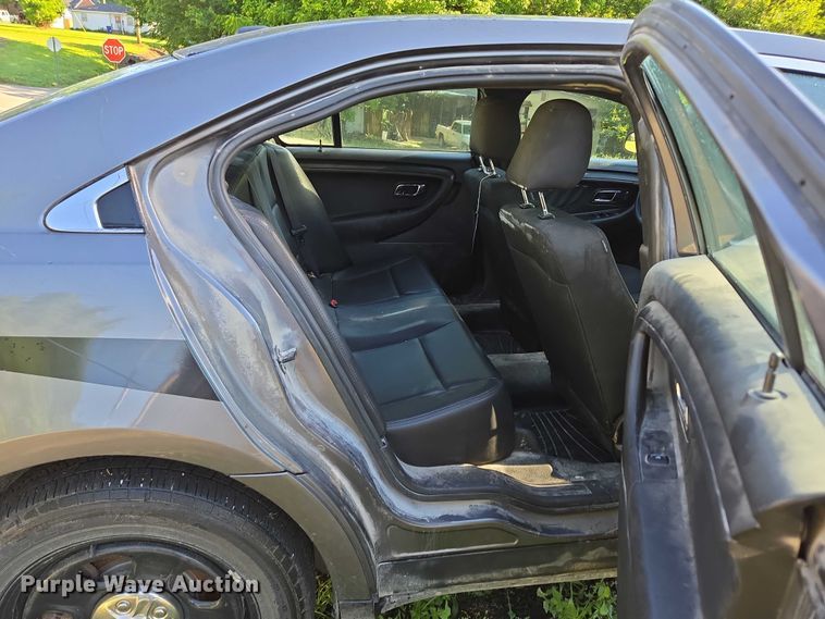 image for item ED2029 2018 Ford Taurus Police Interceptor 