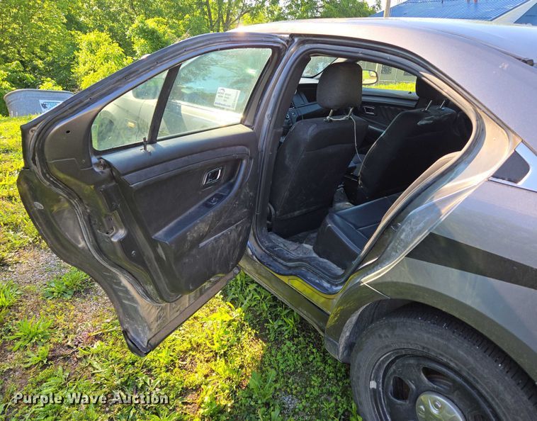 image for item ED2029 2018 Ford Taurus Police Interceptor 