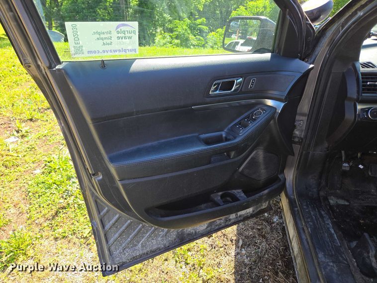image for item ED2030 2016 Ford Explorer Interceptor SUV