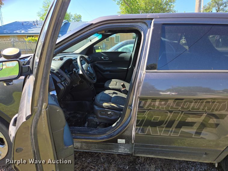 image for item ED2030 2016 Ford Explorer Interceptor SUV