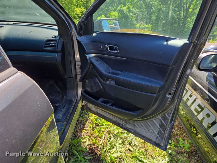 image for item ED2030 2016 Ford Explorer Interceptor SUV