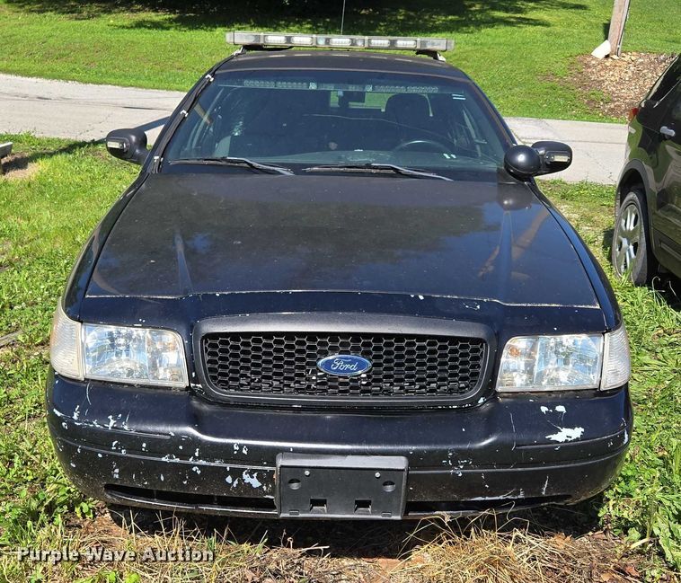 image for item ED2031 2009 Ford Crown Victoria Police Interceptor 