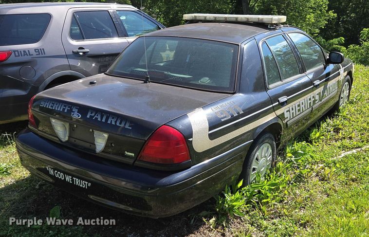 image for item ED2031 2009 Ford Crown Victoria Police Interceptor 