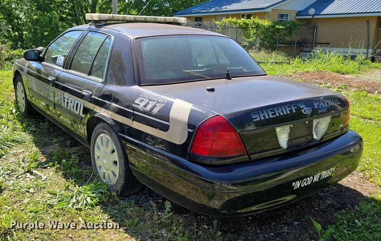 image for item ED2031 2009 Ford Crown Victoria Police Interceptor 