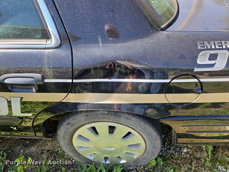 image for item ED2031 2009 Ford Crown Victoria Police Interceptor 